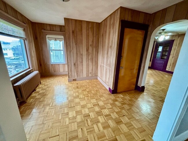 Foto del edificio - 19 Forest Ave