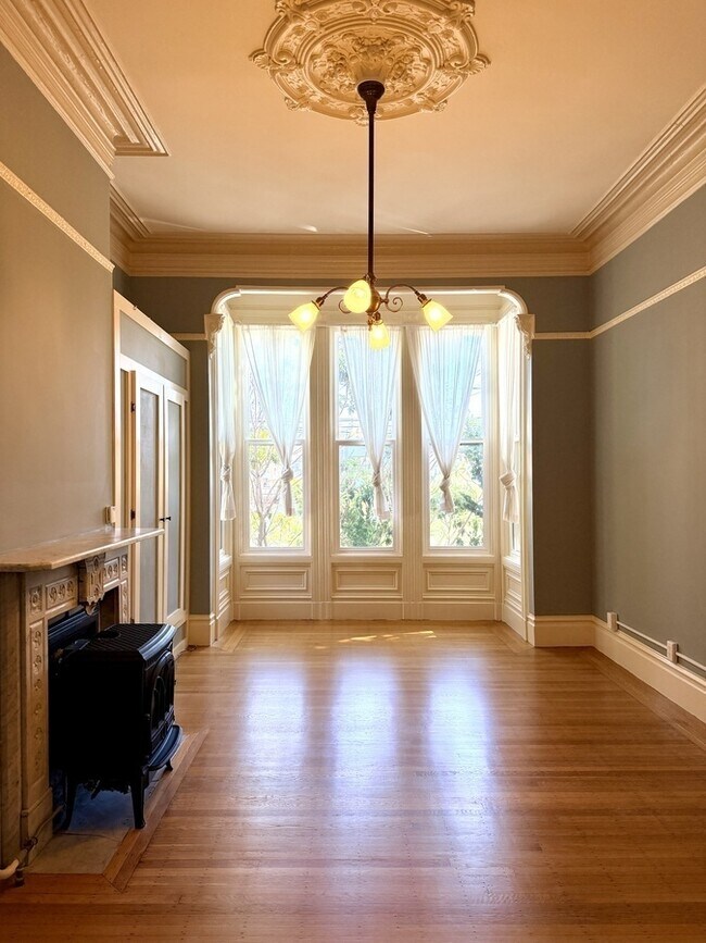 Foto del edificio - 2536 Sutter St