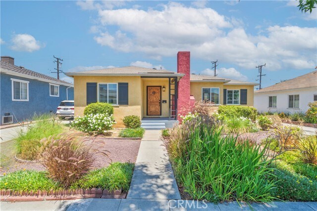 Primary Photo - 1217 Camelia Dr