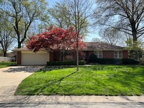 Building Photo - 5423 Ballentine Ave