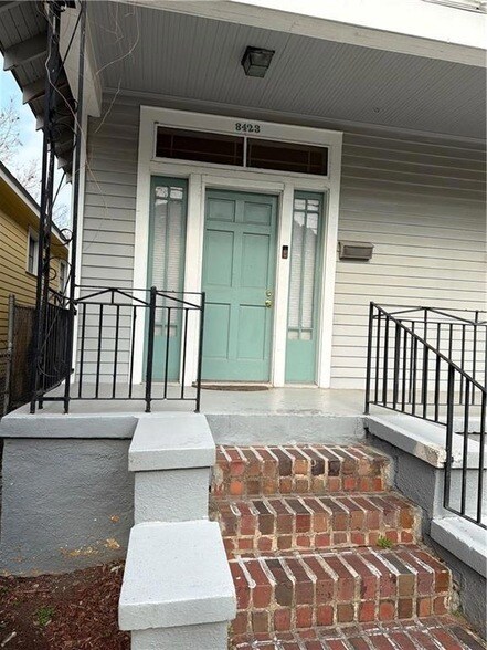 Foto del edificio - 8423 Cohn St