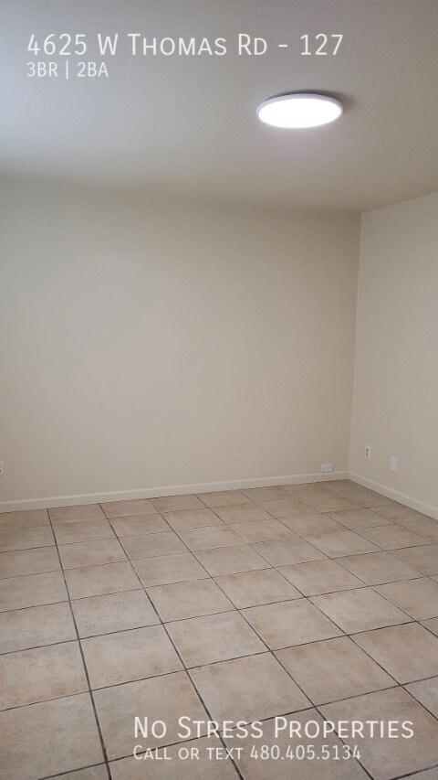 Building Photo - 3 Bed Condo with Fenced Yard at 46th Ave &...