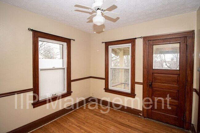 Foto del edificio - Charming 3BD Home in University Hts!
