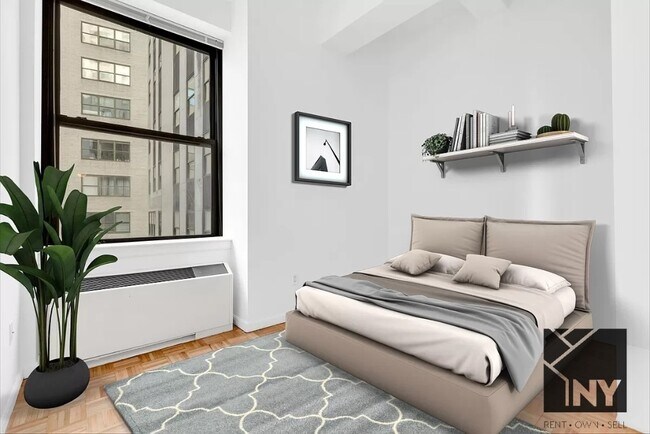 Building Photo - Vintage NYC luxury living now available !