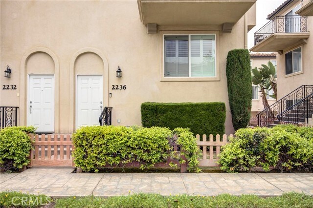Building Photo - 2236 Dominguez St