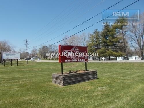 Primary Photo - 1249 Hampshire Pike