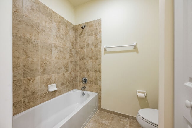 Building Photo - 6948 Broadland Way