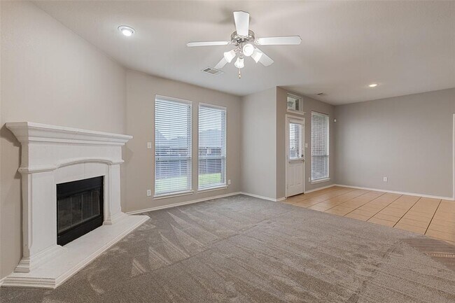 Building Photo - 12913 Farmington Dr