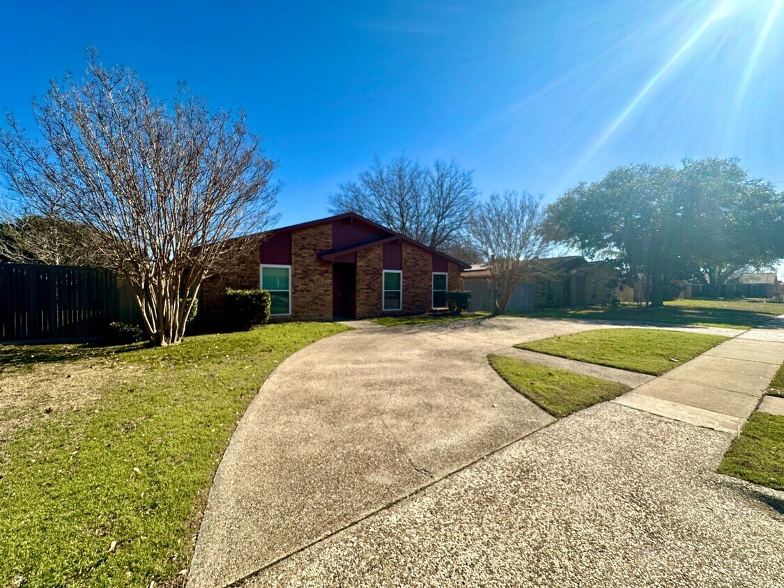 6508 Butterfield Ct, Plano, TX 75023 House Rental in Plano, TX