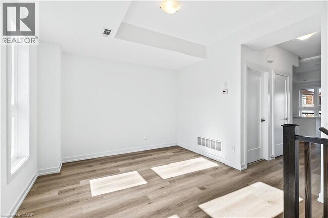 Building Photo - 70 Kenesky Dr