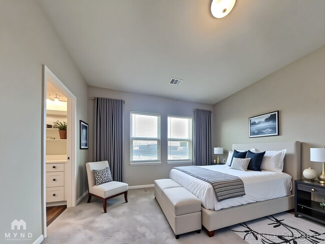 Building Photo - 1016 Lacebark Pne Ln