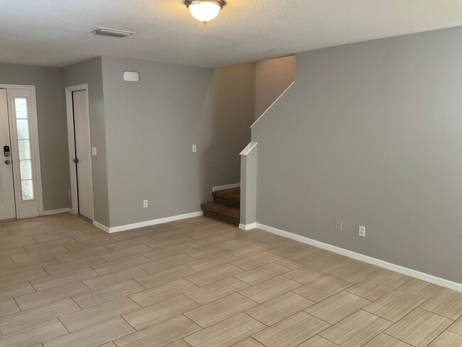 Building Photo - 324 Summer Sails Dr