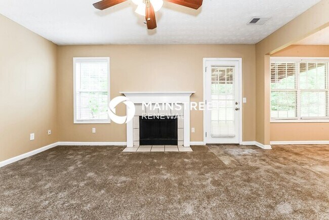 Foto del edificio - 3 Bedroom Pet-Friendly Home in Covington, ...
