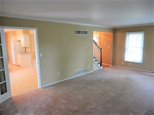 Building Photo - 2744 Brighton Drive
