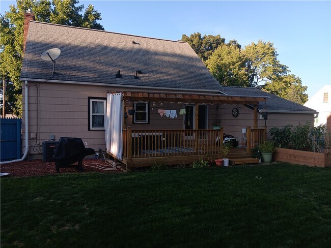 Building Photo - 747 Britton Rd