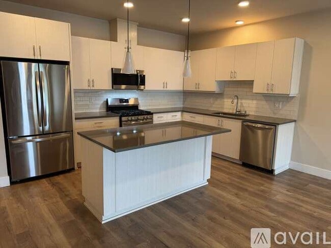 Photo - 87 SW Lancaster Ct Townhome