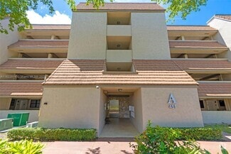 Building Photo - 451 Ives Dairy Rd