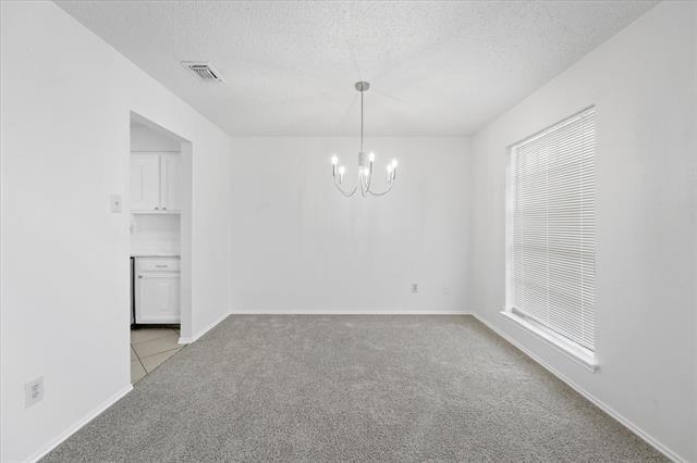 Building Photo - 3925 Wendover Dr