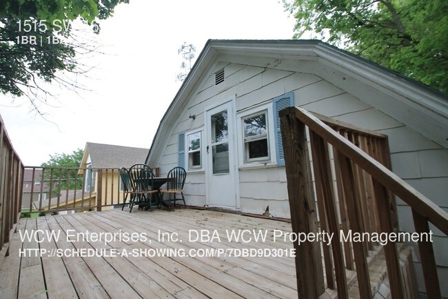 Building Photo - 1515 SW 16th St