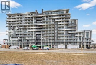 Building Photo - 461 Green Rd