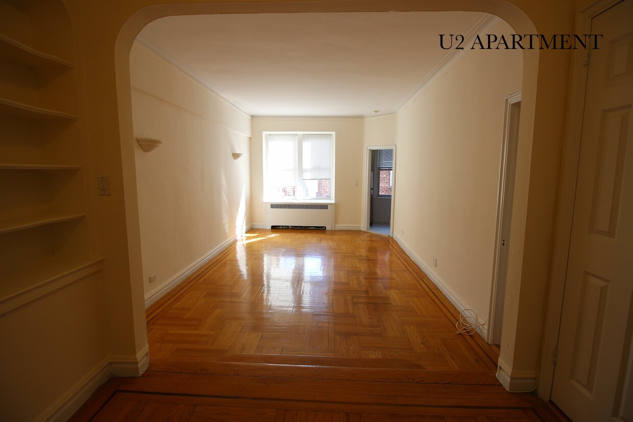 Foto principal - 601 Pelham Pkwy S