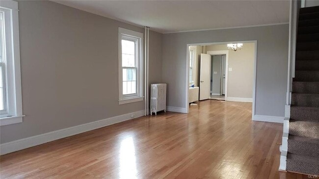 Building Photo - 1108 Chestnut St