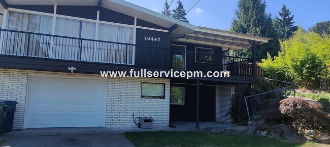 Foto del edificio - Exceptional 3 BD 2 BA home! Garage! Private Balcony!
