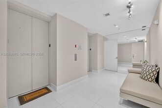 Building Photo - 1100 Biscayne Blvd