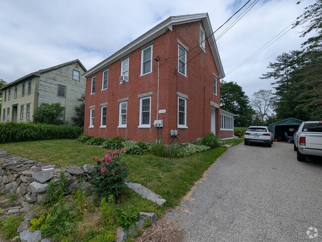 Building Photo - 154 Beach St