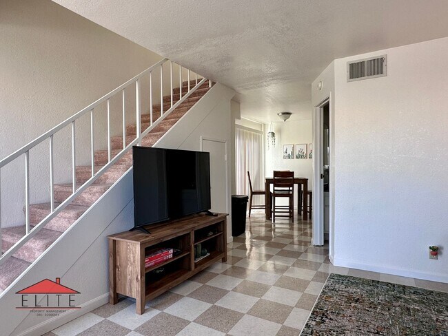 Foto del edificio - 537 W Ward