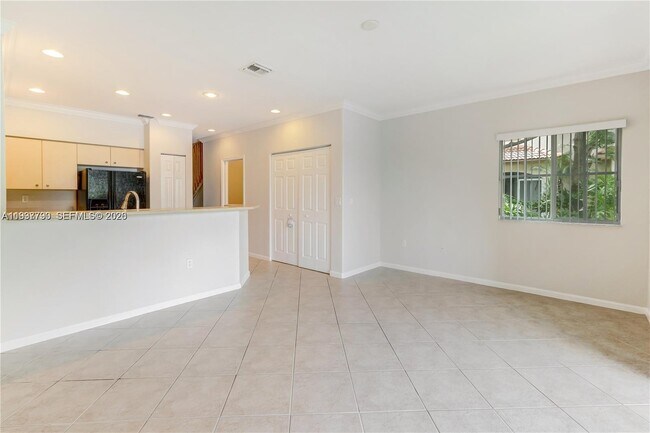 Foto del edificio - 2830 SW 83rd Terrace