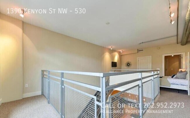 Foto del edificio - 1390 Kenyon St NW