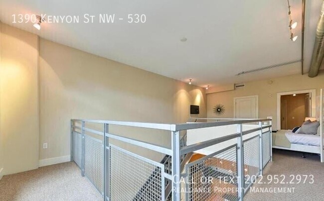Building Photo - 1390 Kenyon St NW