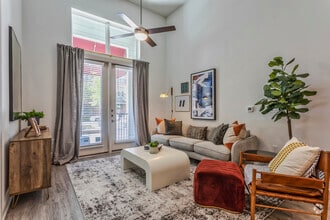 2BR, 2BA - 1057 SF B1 - Living Area - Isaac Apartments