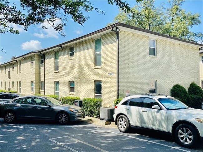 Foto del edificio - 48 Peachtree Ave NE