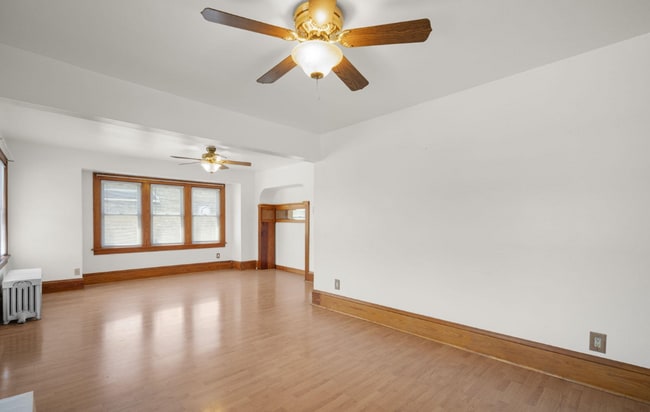 Building Photo - 1745 S 68th St