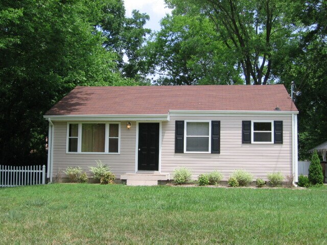 Foto principal - 612 Cottonwood Dr