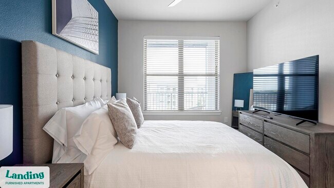 Foto del edificio - 14015 Univ Pass