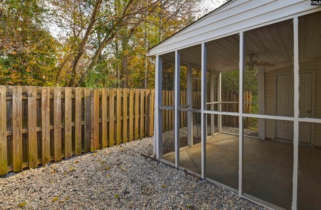 Building Photo - 100 Buckhaven Way