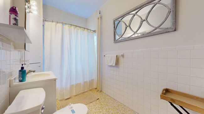 Foto del edificio - 631 Washington St