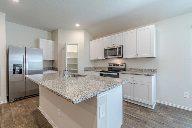 Foto del edificio - 833 Bahia Pl