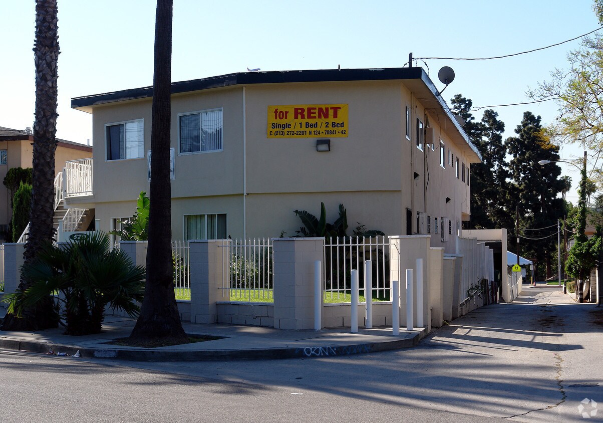 Foto del edificio - East Hazel Apartments