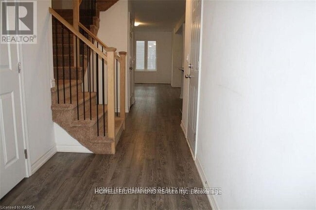 Photo du bâtiment - 3 Tegan Ct