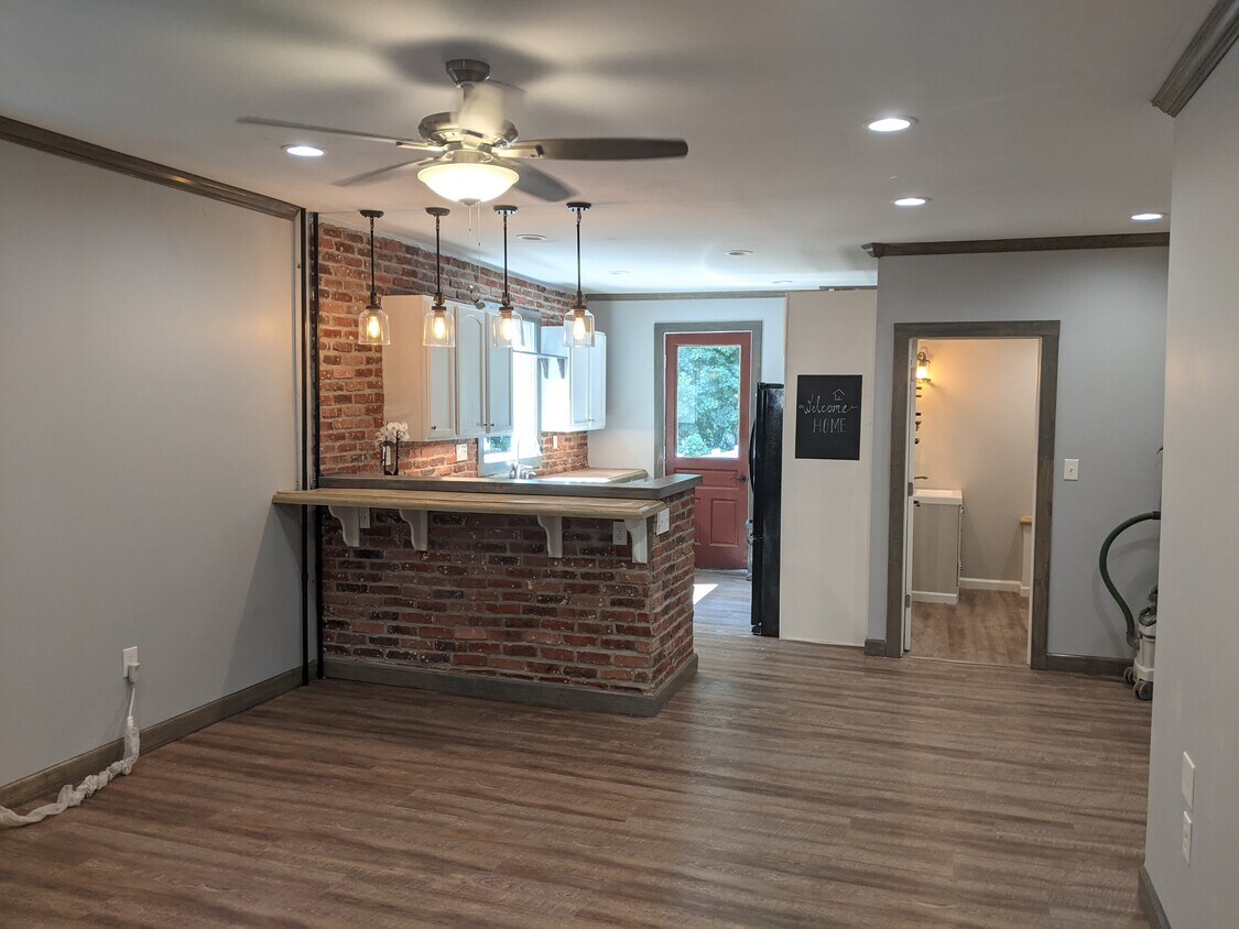 811 Evans St Unit First floor apartment, Bethlehem, PA 18015