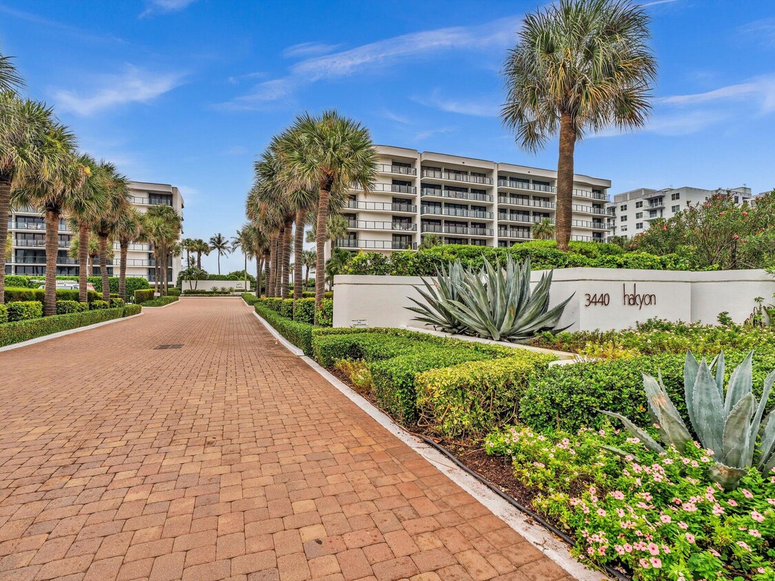 Foto principal - 3440 S Ocean Blvd