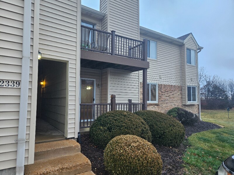 Foto principal - 2339 Sandalwood Creek Ct