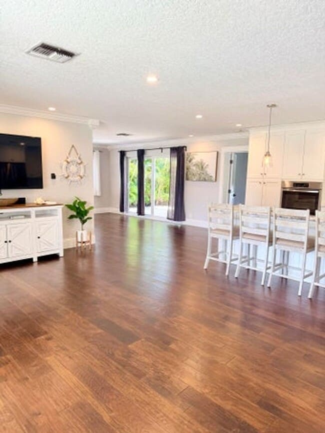 Photo - 401 SE 3rd Terrace, Deerfield Beach, FL 33441 - 4737 House