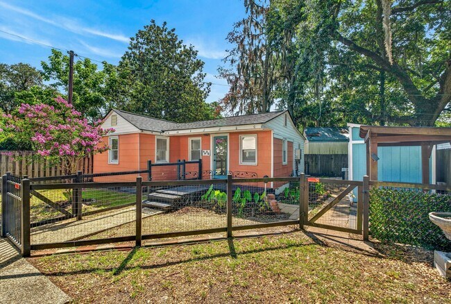 Foto del edificio - Move-In Ready Home Near Park Circle