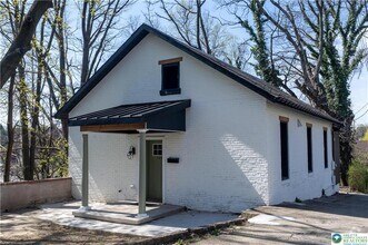 Building Photo - 160 Spring St