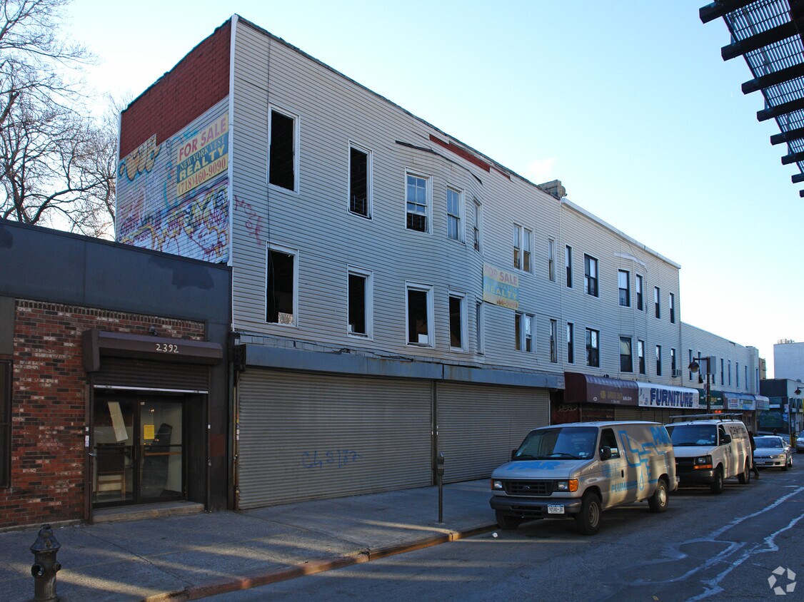 Building Photo - 2382-2384 Jerome Ave